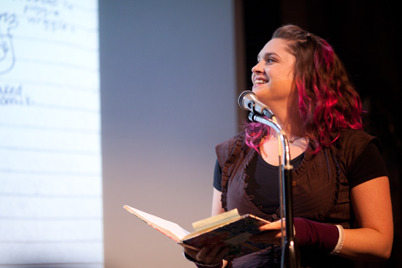 Ariel Stallings recalls phreaking the phuck out over Phish at Key Arena, complete with before & after the show self portrait illustrations.