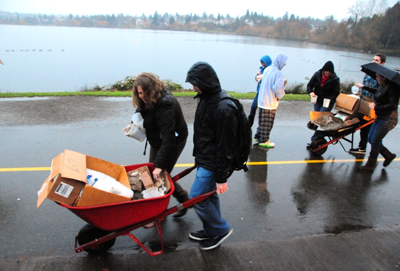 Youth groups and volunteers light more than 5,000 luminarias along the 3.1 mile path around the lake.
