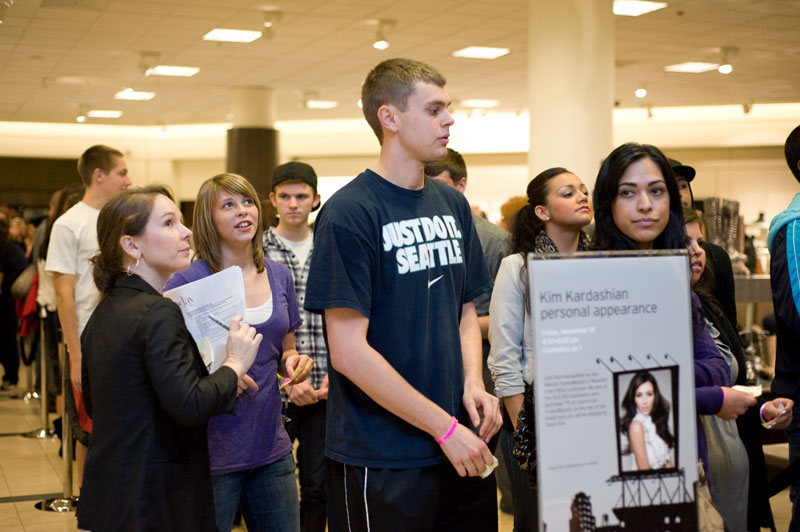 Kim Kardashian made an appearance at the Bellevue Square Nordstrom yesterday and