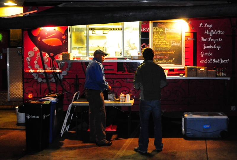 A food truck outside 509 Winery provided famished art walkers with much needed sustinence.