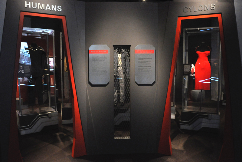 During the series, Cylons and humans were bitter enemies - their enmity between the two is so great that not even their clothes can be shown together.