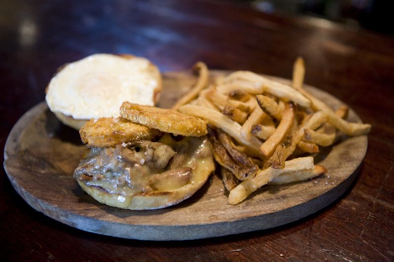 Brisket & Fried Egg Sandwich (with hot mustard, fried green tomatoes & gruyere, served with fries).