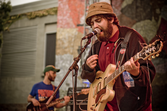 "It took a few songs before the Moondoggies really caught their stride