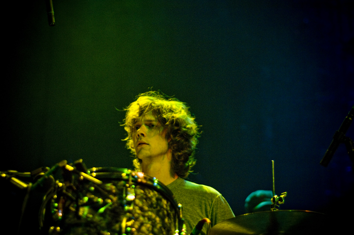 "Neko started her mainstage set a little shakily -- she looked great,