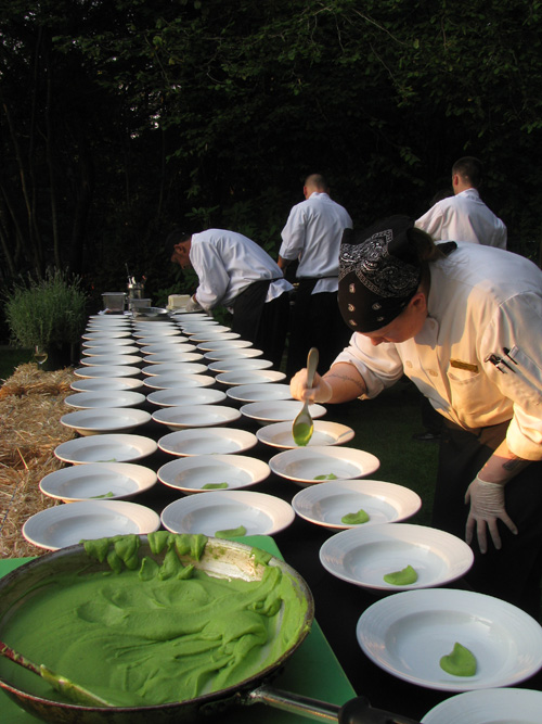 Salish Lodge Chef Tyler Hefford-Anderson's team working on a course.