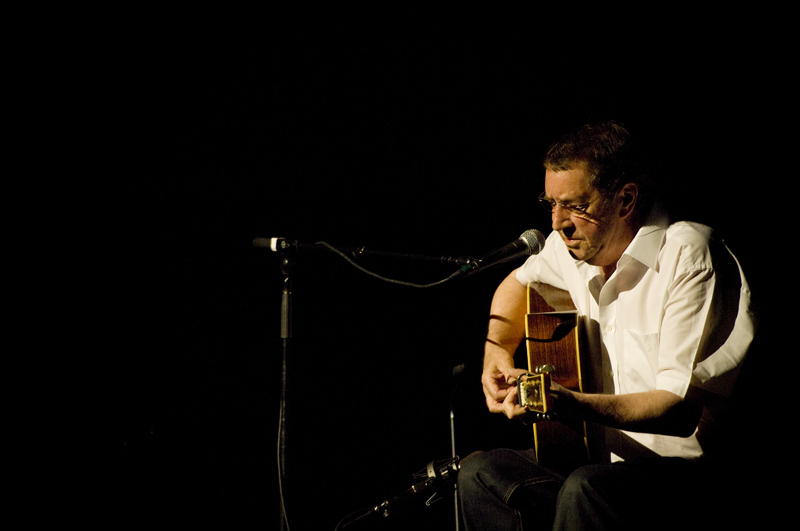 "It was a bright summer West Coast evening, but Neil Young was