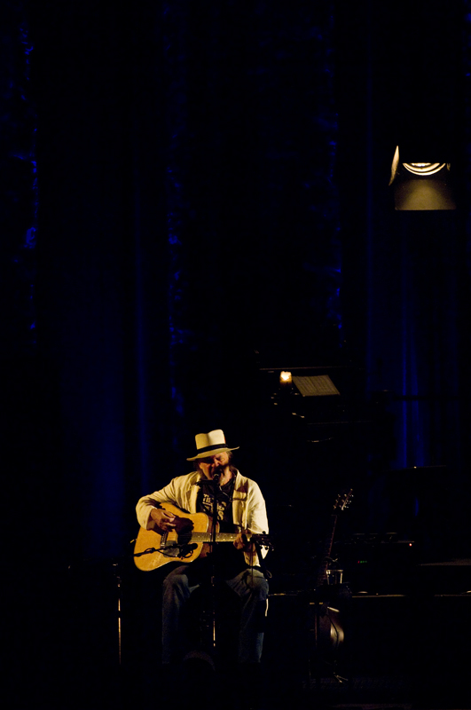 "It was a bright summer West Coast evening, but Neil Young was