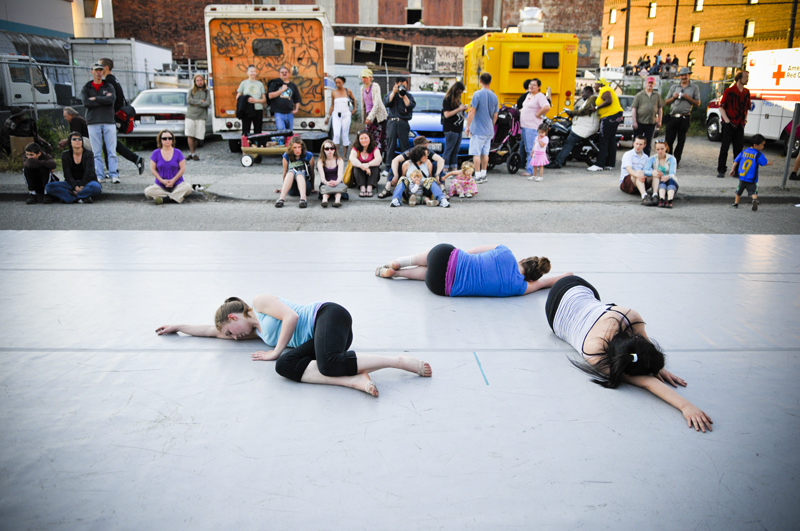 The sun finally came out to grace artists and art lovers at