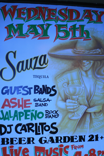 The rain did little to dampen the spirits of Cinco de Drinko