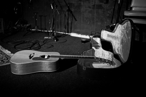 Damien Jurado and The Robinsons at The Sunset. Fin.