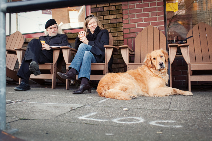 Walker waits patiently outside Cafe Lladro.