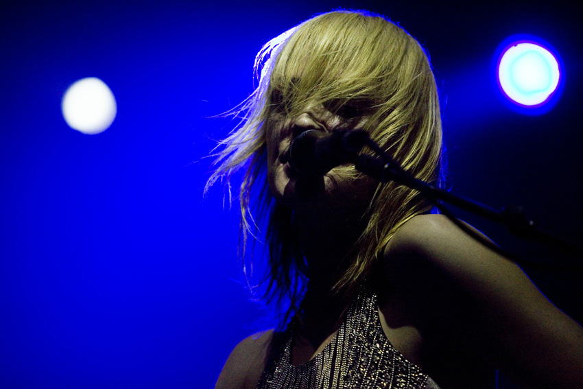 Emily Haines of Metric.