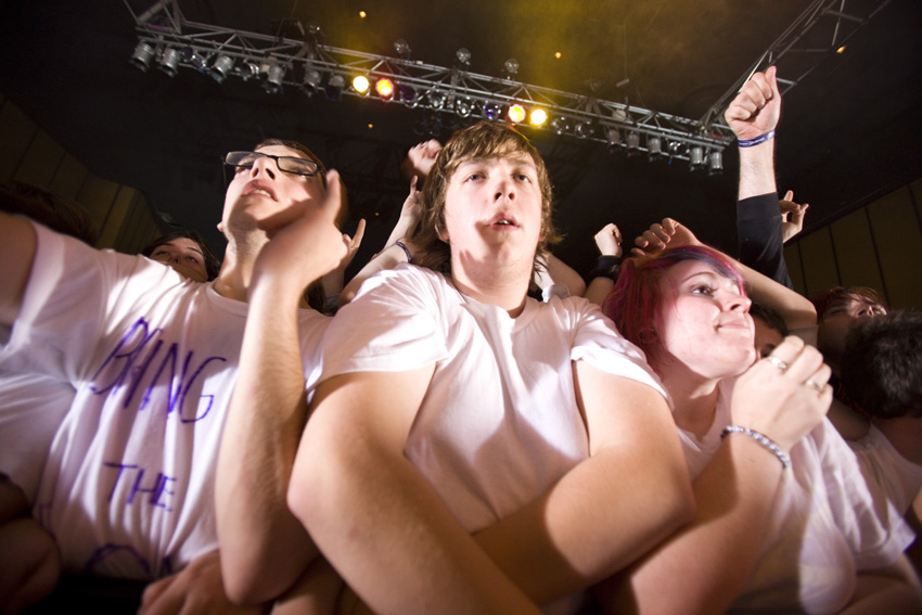 Last shot of white shirts.