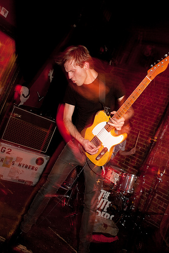 The Disciplines, featuring Ken Stringfellow of The Pixies fame, played The Comet