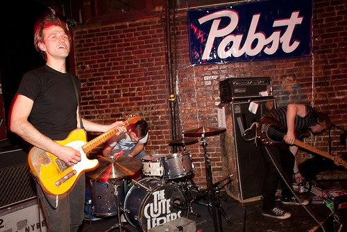 The Disciplines, featuring Ken Stringfellow of The Pixies fame, played The Comet