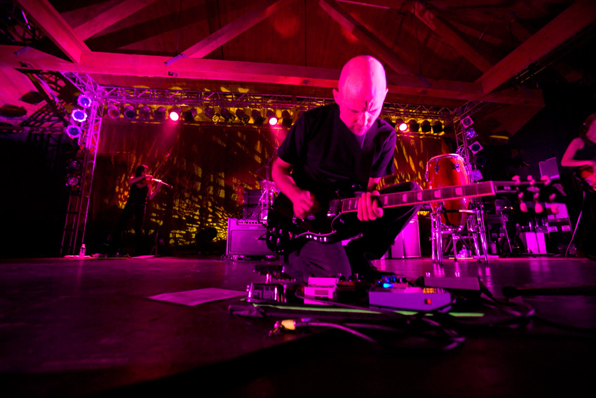 Moby playing with the pedals.