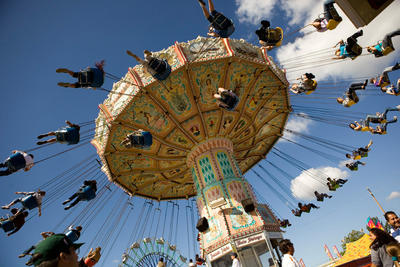 The band seemed to enjoy feeling raggedy on the rides, though.