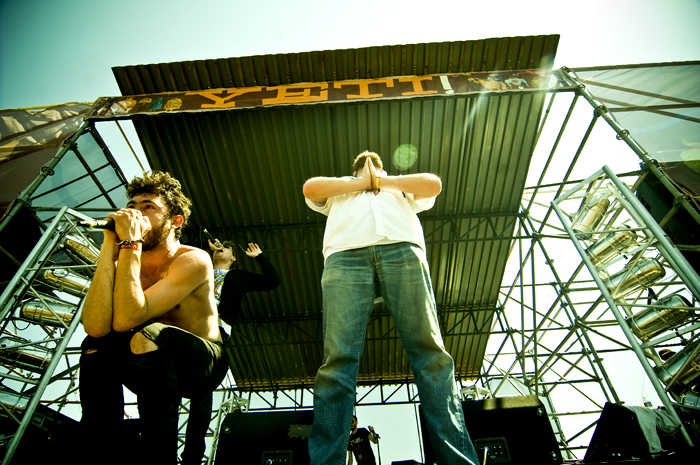 On Mad Rad, Cunningham said: With Mad Rad playing the Yeti stage today at noon, the pressure was on them to deliver a high quality show despite the fact that not nearly enough people would be on hand to watch it.