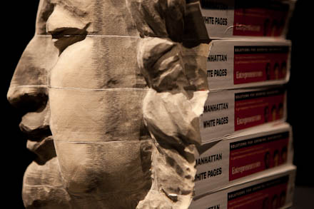 Detail:Long-Bin ChenGuan Ying with Flower Crown (Ming Dynasty) (2007)