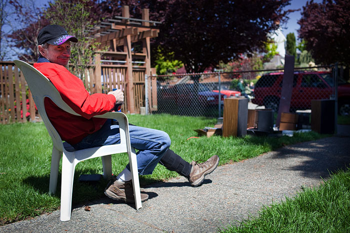 Off from work for two months with a broken kneecap, Tom sat back and listened to oldies all day while trying to unload some of his extra audio gear.