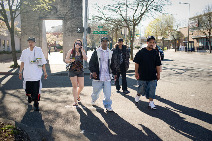 Lake City youth cross the street.