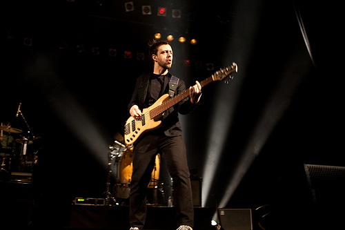 (smh). i USED to be the champion of african americans being net savvy http://tinyurl.com/c39tjh notsomuch.