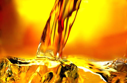 Ask The Bartender: Single Malt vs. Blended Scotch?: I personally like the consistency and balance you get with blended scotches. Alot of times with single malts, they go so far to be distinctive that they become overly smokey or overly peaty. Honestly, my favorite single malts are the ones that taste like blendeds... - Submitted by FrankTheTank