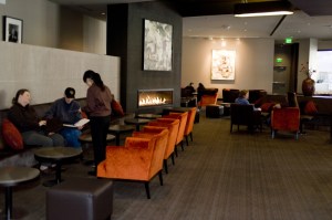 The Gold Class Cinema experience begins aE“ if you're not counting the phantom valet aE“ with a drink in the lounge sporting a full bar.