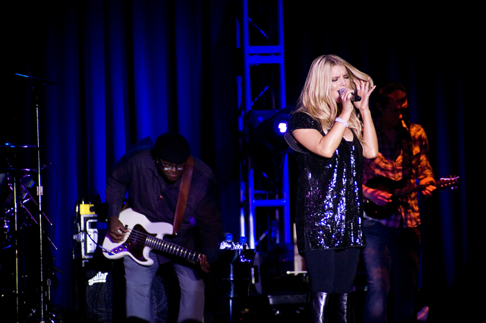 Jessica Simpson had the honor on Friday, Nov. 7, of being the
