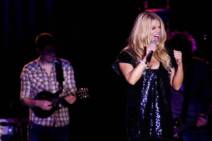 Jessica Simpson had the honor on Friday, Nov. 7, of being the