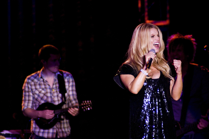 Jessica Simpson had the honor on Friday, Nov. 7, of being the