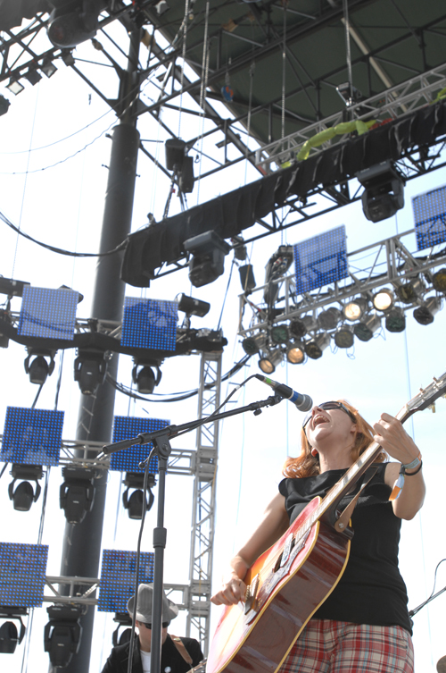 Neko Case actually got through a whole set at this year's Sasquatch!