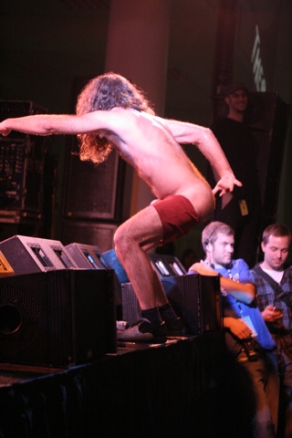 Monotonix played for a total of 15 minutes before security pulled the plug.