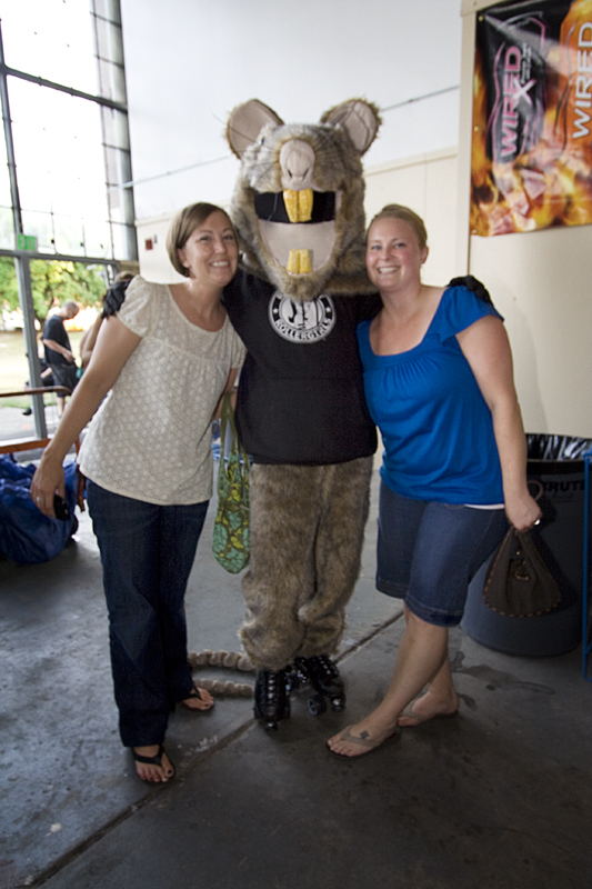This photo may be blurry, but I am posting it anyway because that adds to its look of a bad Disneyland snapshot...  Plus, I should probably mention that Jeana (on the right) reported that Allison (left) thought that Herman Vermin was a kangaroo.