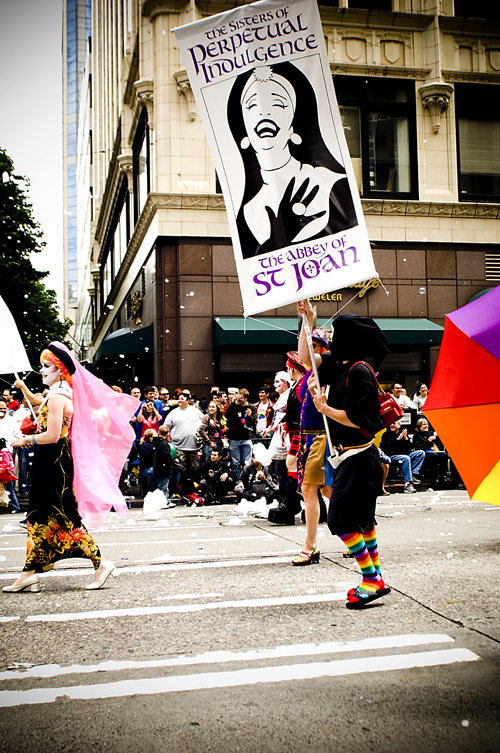 Bears, Obama fans, Sisters, and others turned out for Seattle's Pride Parade,