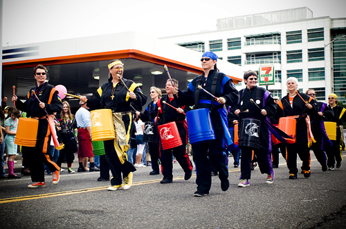 Bears, Obama fans, Sisters, and others turned out for Seattle's Pride Parade,