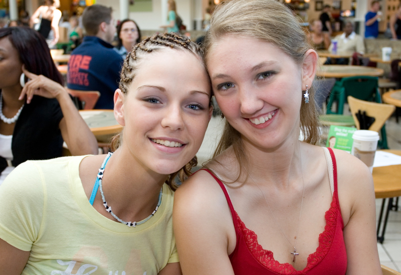 Sandra Partririge and Eloise Hart, Shoreline