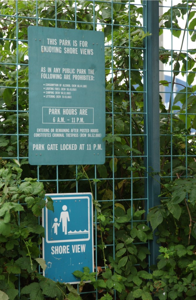 Alaska Square at least has signs indicating waterfront access, but those signs are attached to a locked gate.