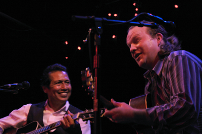 Here is a look at the sold out Alejandro Escovedo show at