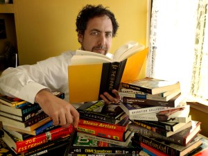 Director Ascher treats all his Shinologists equally.