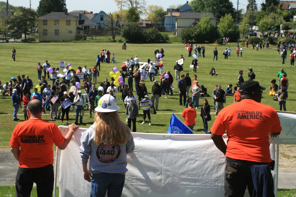 Among many Seattle-area activists, the handful of broken windows and black-clad agitators