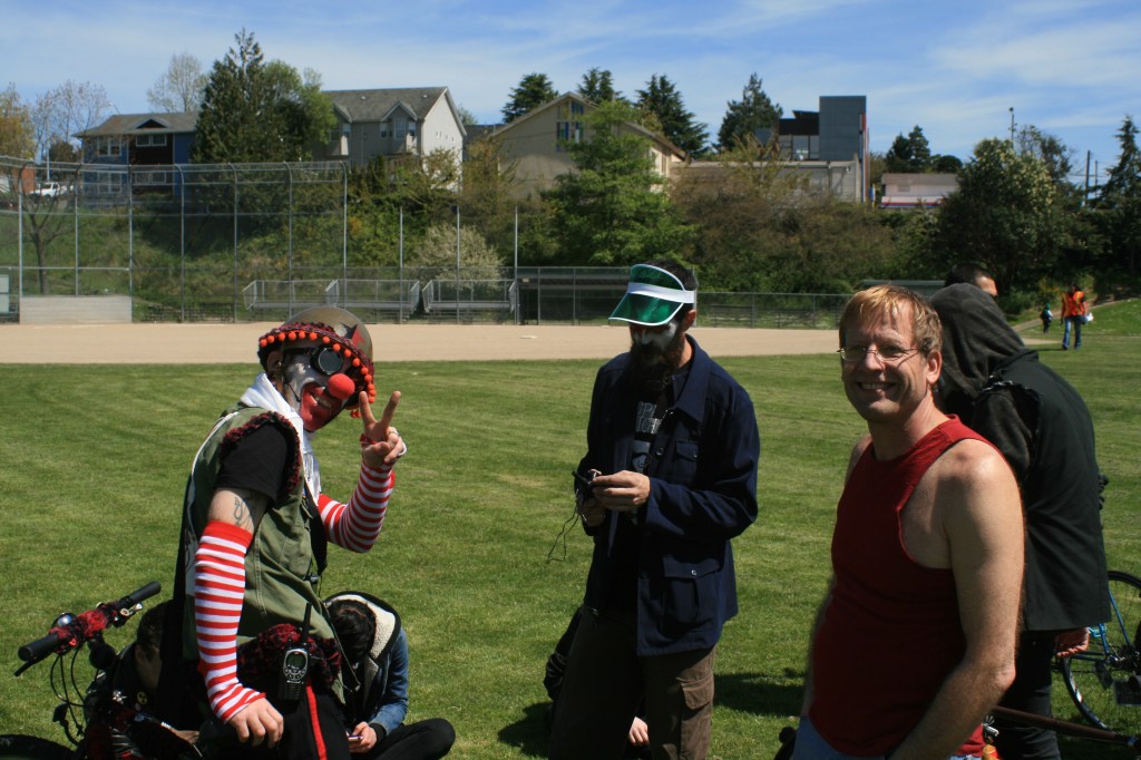 Among many Seattle-area activists, the handful of broken windows and black-clad agitators