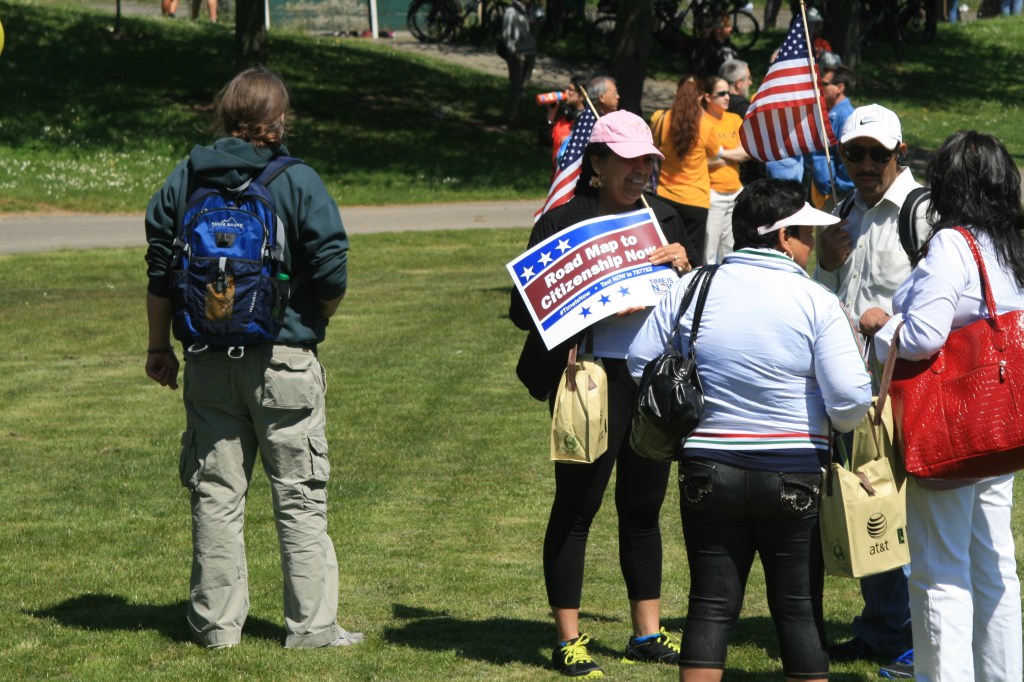 Among many Seattle-area activists, the handful of broken windows and black-clad agitators