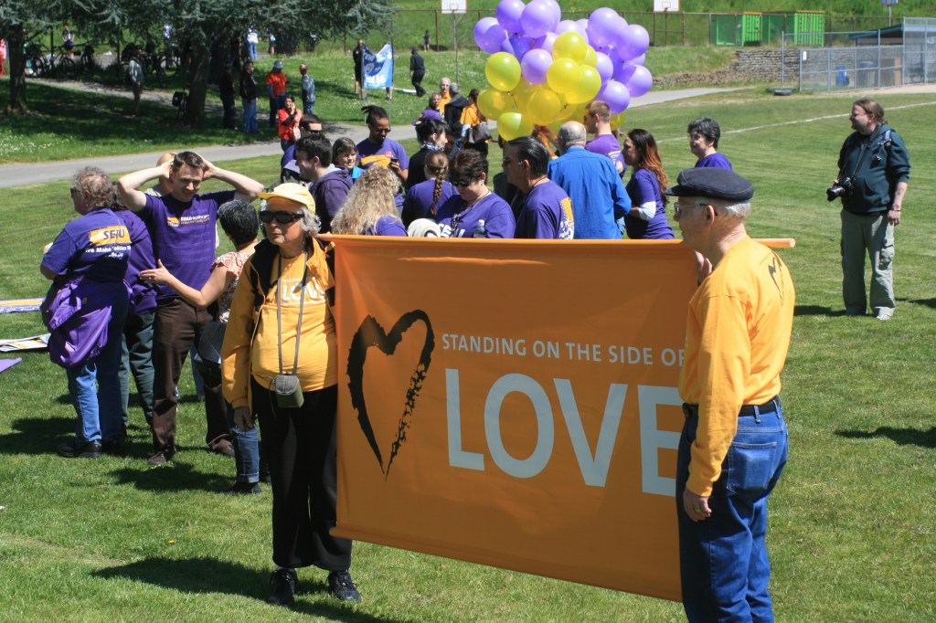 Among many Seattle-area activists, the handful of broken windows and black-clad agitators