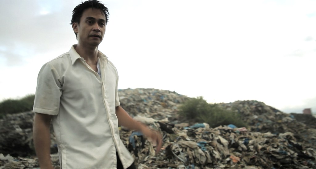 Villar (Reyes) gets caught up in a kidnapping.Drafthouse Films