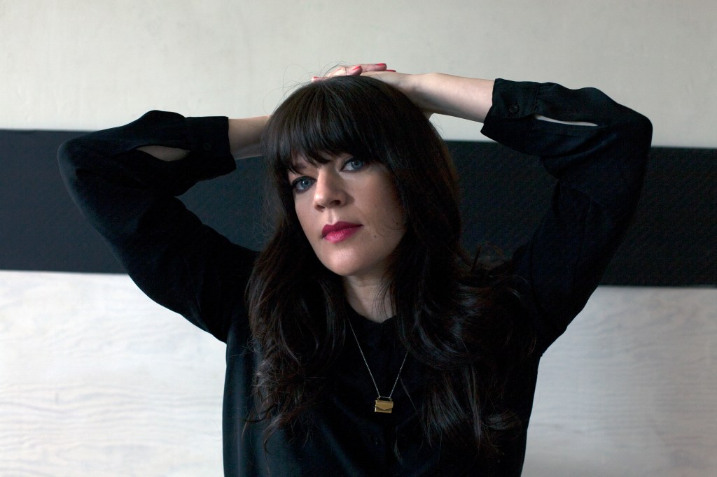 First things first: Seattleite Shelby Earl is not a country artist, dammit.