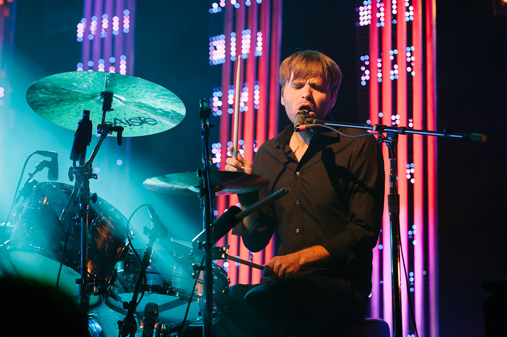 Postal Service at Key Arena - Photo By: Amber Zbitnoff, for the Seattle Weekly