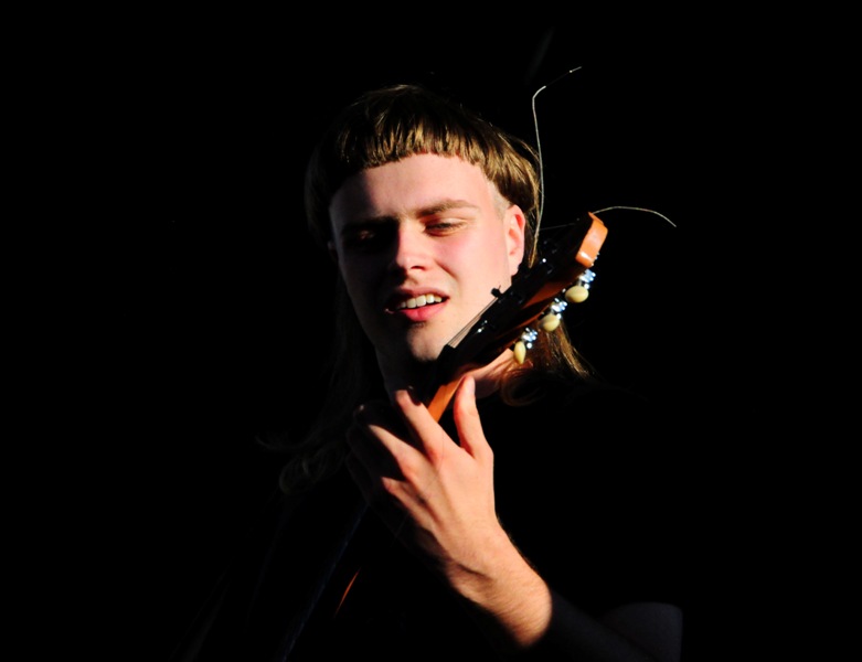 Vera Stage:  Naomi Punk