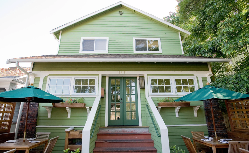 Your Daily Dose of Food + Drink News, Events and Must-Read Miscellany