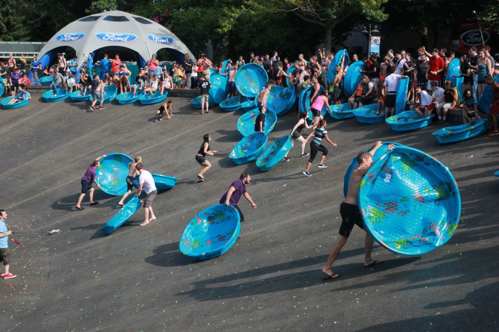 According to the trivia guardians at Guinness World Records, over 11,000 Kentuckians